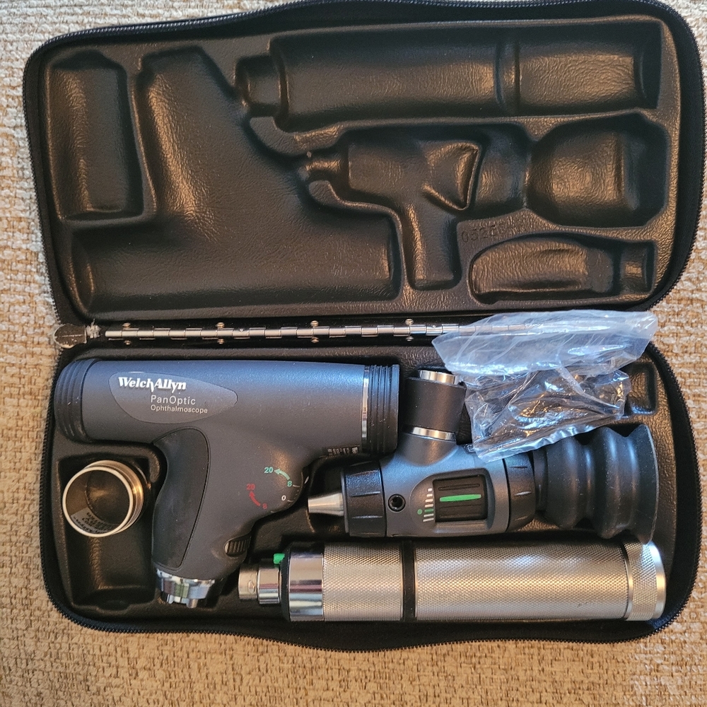 Welch Allyn PanOptic Ophalmoscope!!!